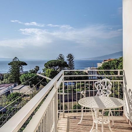 Appartamento La Musica Sorrento Esterno foto